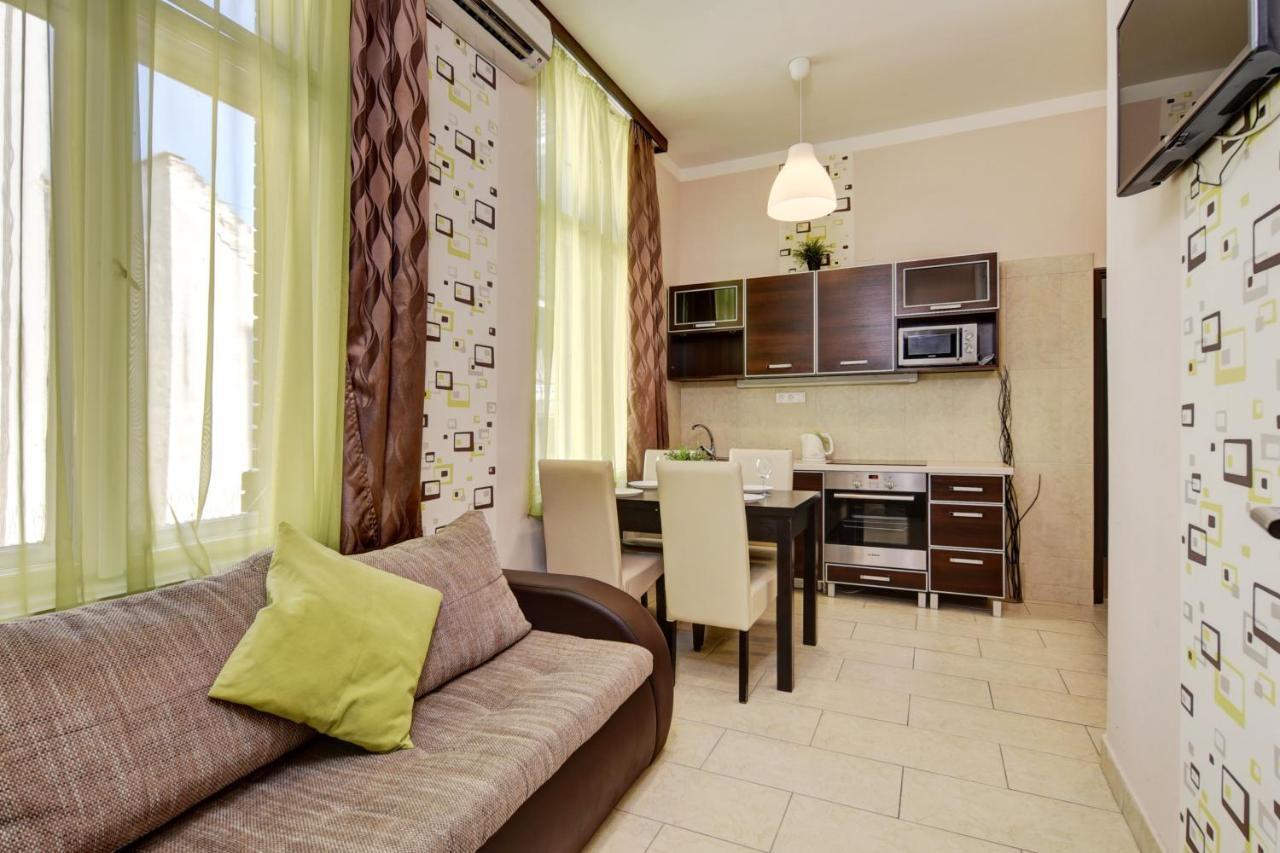 Fashion Street Boutique Apartamento