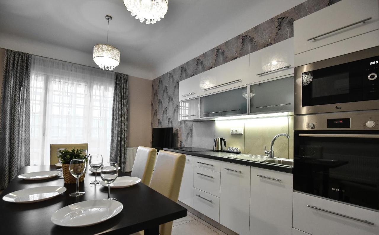 Fashion Street Boutique Apartamento